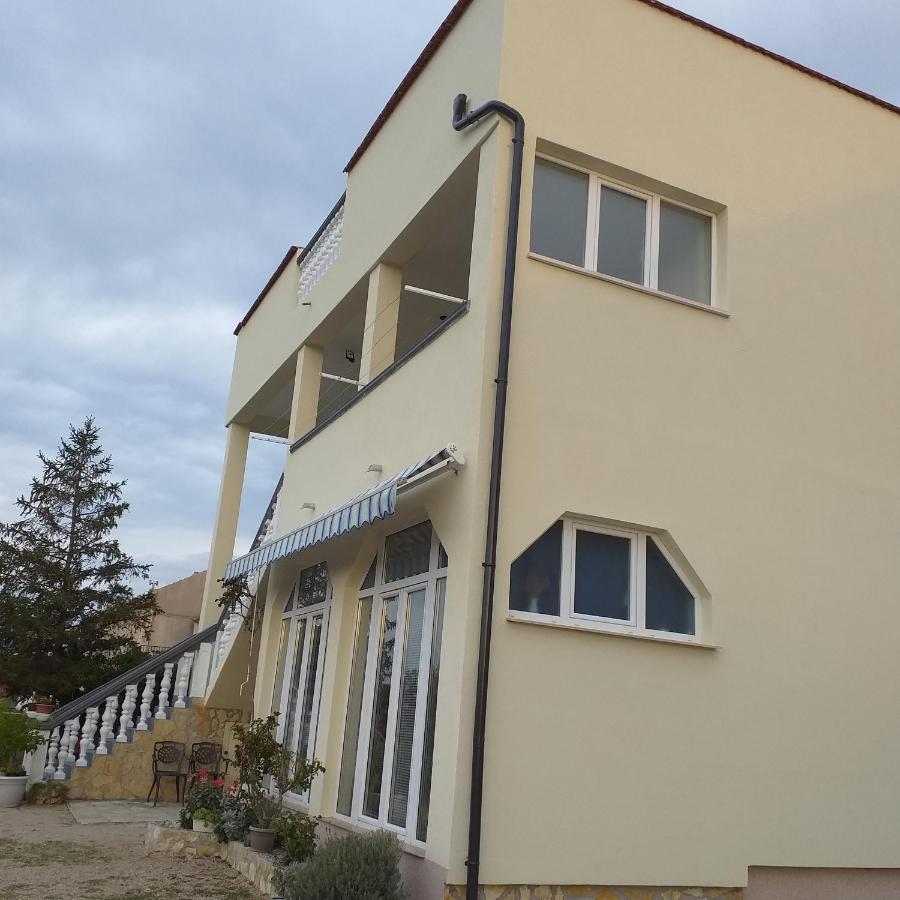 Apartments Mira Jadrtovac Exterior foto